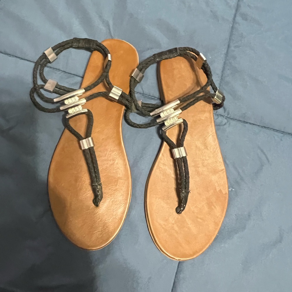 Sandals - Picture 2 of 2